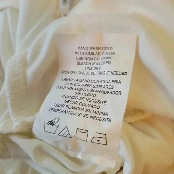 Cute Bo Ho Ivory Bra Top with  Puffed Lacy Sleeves - Picture 4 of 6